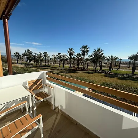 Гостевой дом La Ola Эл Грао